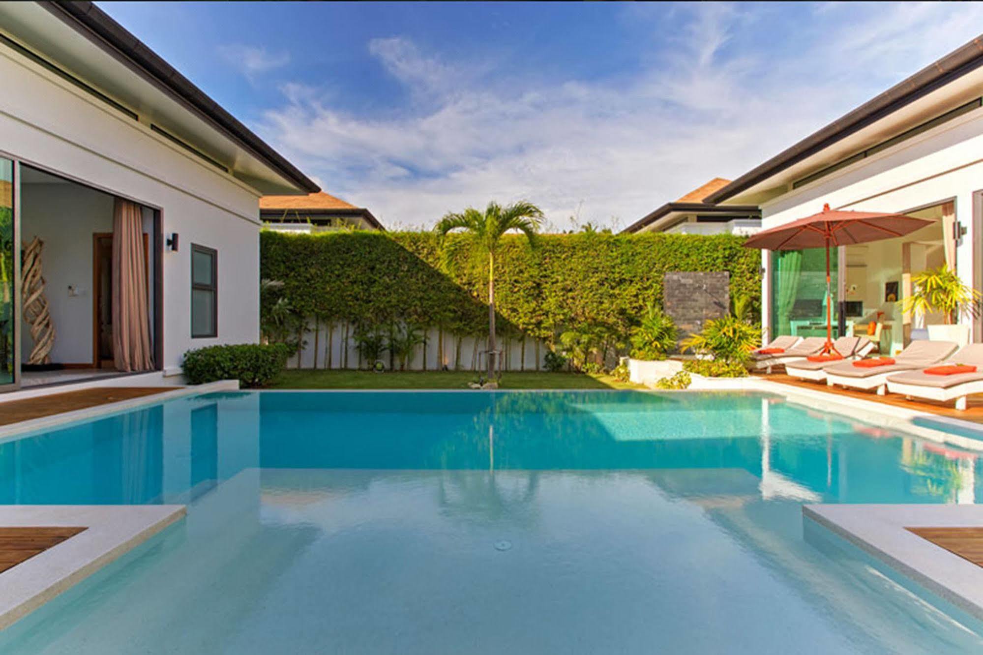 Baannaraya Pool Villas Residence Rawai Luaran gambar